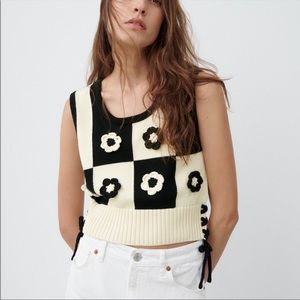 NWT ZARA Side Band Crochet Top Size Medium